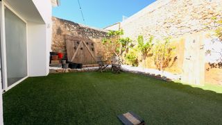 House  Carrer piera. Casa en sant pere de riudebitlles