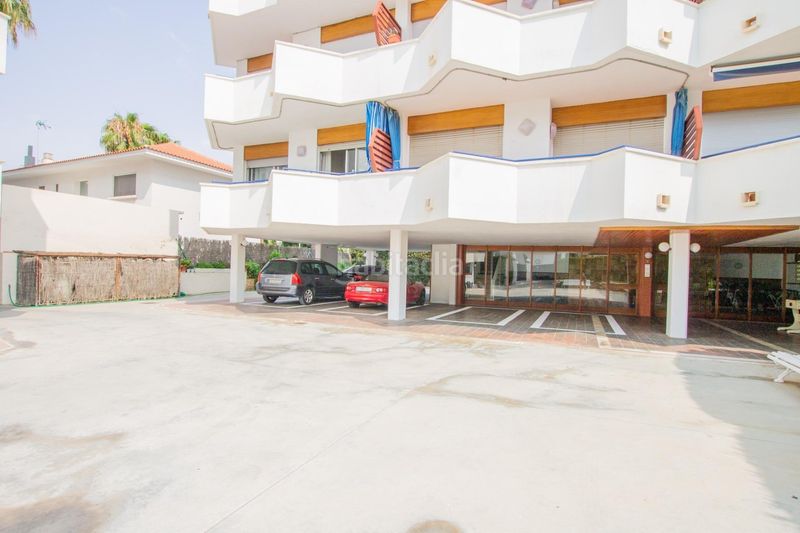 Foto 7d671f9e-adbf-433e-8308-49a9ae4a2395. Flat with parking pool in Can Girona - Terramar - Vinyet Sitges