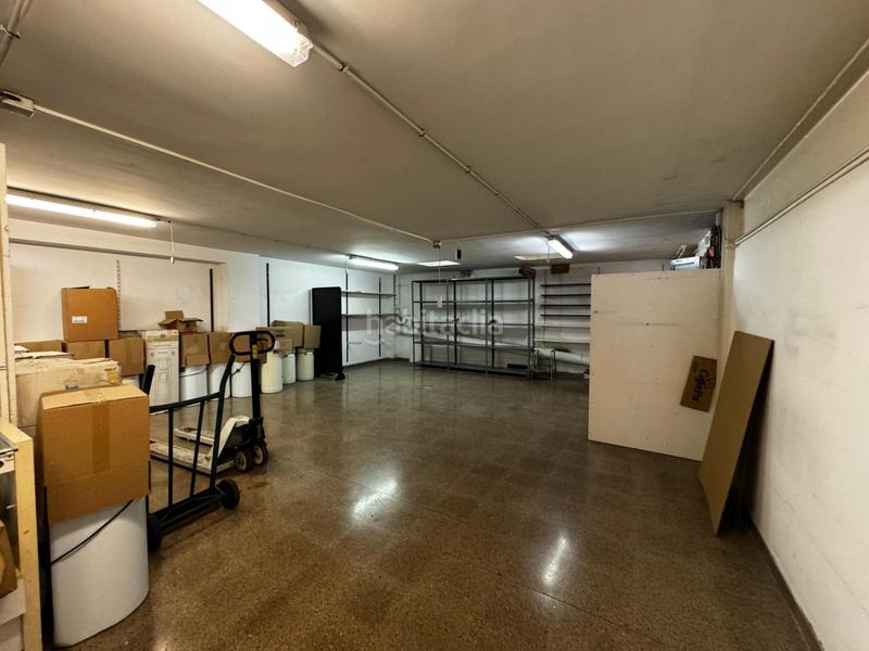 Foto 06c62b87-ecb0-4acd-9843-a02ea1b6271a. Local comercial muchas opciones para montar tu propio negocio en Vilafranca del Penedès