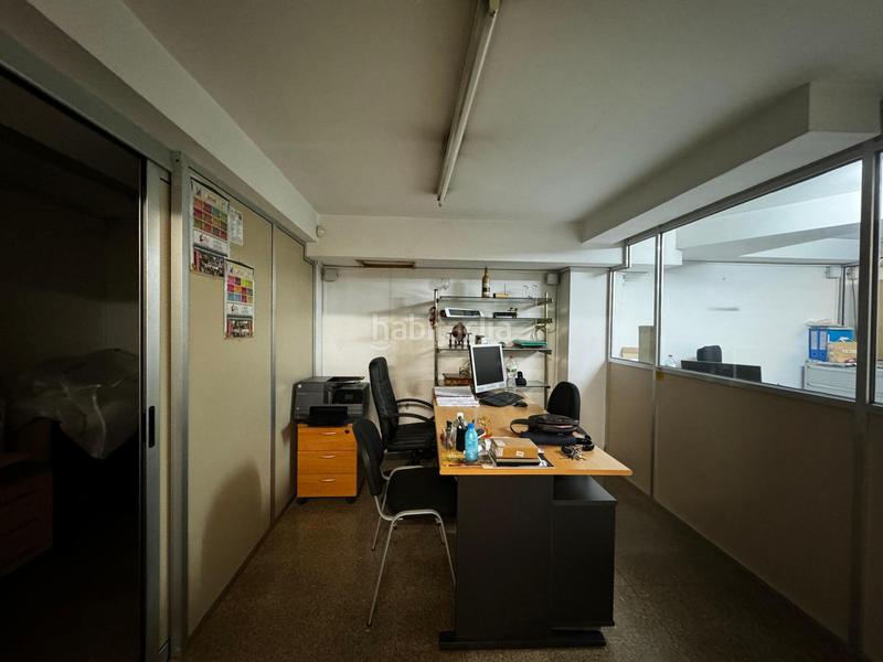 Foto 86c1dfe8-ae75-423d-b5af-98634cc7bf5c. Local comercial muchas opciones para montar tu propio negocio en Vilafranca del Penedès