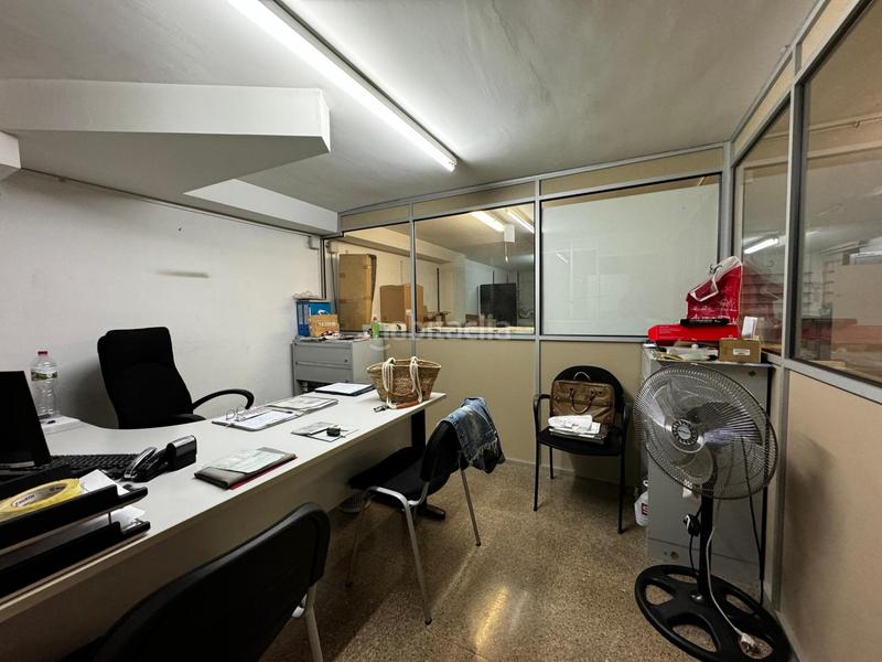 Foto 8744ce0c-2059-46a4-b721-91eddb1e67c3. Local comercial muchas opciones para montar tu propio negocio en Vilafranca del Penedès