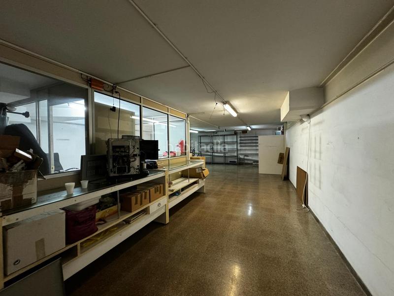 Foto 9eb7a206-0e12-458b-866f-a2193c1ab76e. Local comercial muchas opciones para montar tu propio negocio en Vilafranca del Penedès