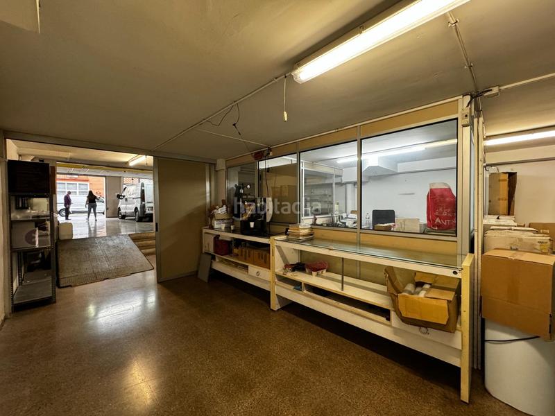 Foto ab21eb21-ffdd-48fc-aac5-c41dd828c598. Local comercial muchas opciones para montar tu propio negocio en Vilafranca del Penedès