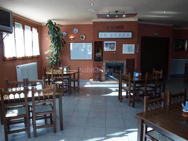 Foto 6a7cbbb5-42d9-4a12-8e29-762d20b2a6e8. Edifici a Llanars