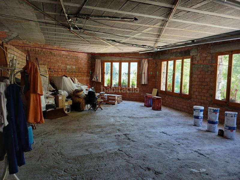 Foto e7364536-c19e-4fdf-95bb-c1646712e708. Edifici a Llanars