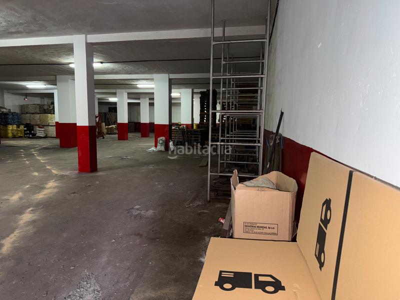 Foto cfbd5784-c76d-48b1-a13b-38de73d56a78. Local comercial a avenida alcalde josé fernandín 26 a Castrillón