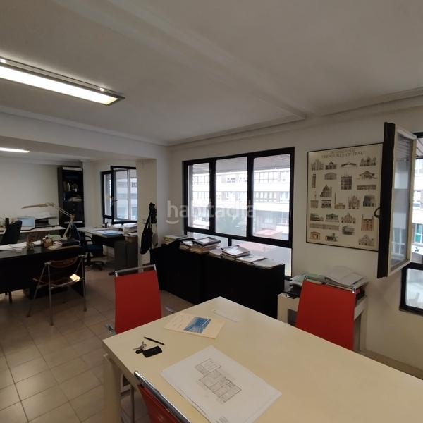 Foto 12dabcf7-50f4-463e-a49b-707be722f9af. Ufficio in calle josé lópez ocaña 11 in Centro Avilés