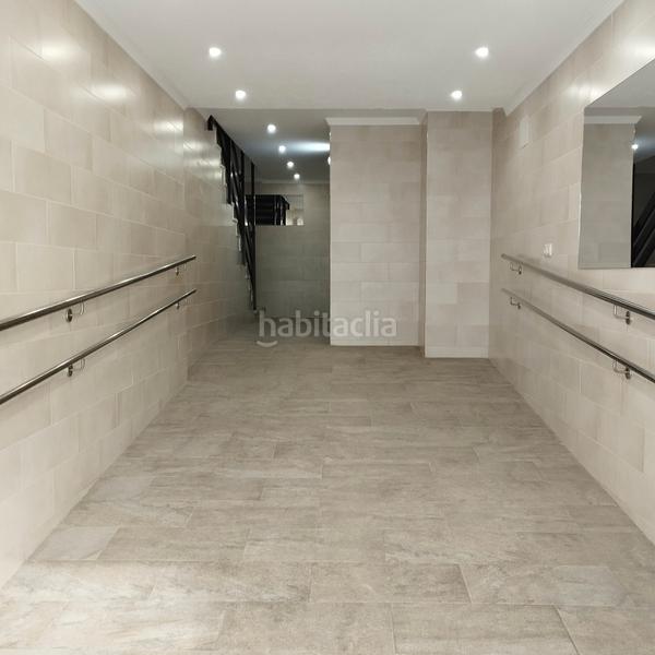 Foto 8cacc2c8-eb34-4203-97e8-a5f4e85dc02e. Ufficio in calle josé lópez ocaña 11 in Centro Avilés