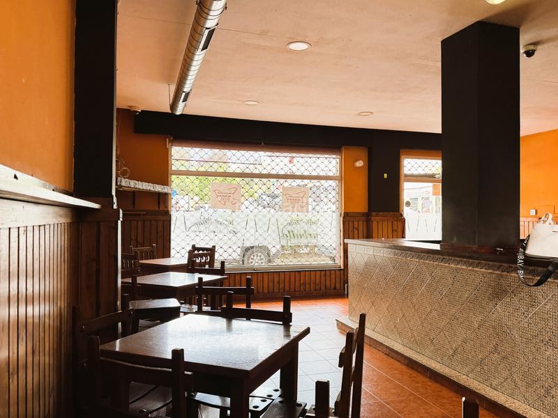 Foto d0b78c8f-467e-4db5-be5f-2d73b4990aae. Alquiler local comercial en avenida alcalde josé fernandín 26 local en alquiler instalado en Piedras Blancas castrillon en Castrillón