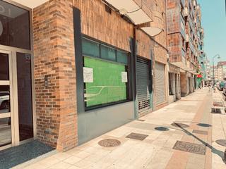 Lloguer Local Comercial a Calle ramiro i 13. Local comercial en alquiler instalado en el centro de piedras bl