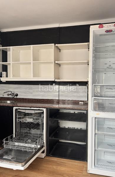 Foto 36e40c9d-f45f-4d02-85b3-a2c78dfddd6c. Ático en calle josé manuel pedregal 6 ático en venta en el Centro - terraza de 40 metros cuadrados en Avilés