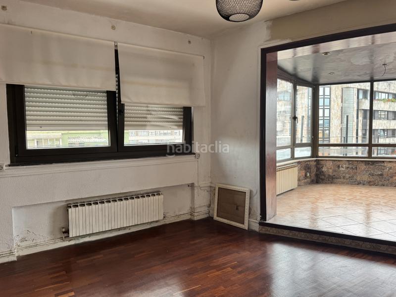 Foto 97954bde-12f4-498b-a930-b835776ec98d. Ático en calle josé manuel pedregal 6 ático en venta en el Centro - terraza de 40 metros cuadrados en Avilés