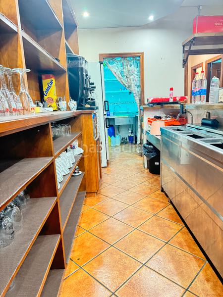 Foto 7ed973fc-6676-4462-8974-f9e79b07a683. Alquiler local comercial en calle del prado 15 local instalado como bar / cafetería Centro en Avilés