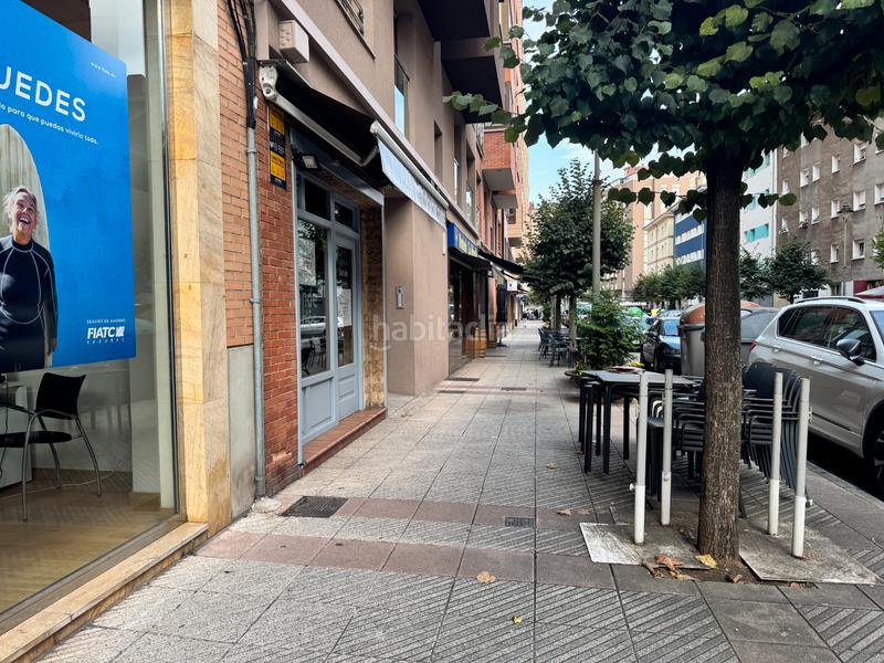 Foto ba7f6f59-a9a7-4e47-a0b7-68f46ab00388. Alquiler local comercial en calle del prado 15 local instalado como bar / cafetería Centro en Avilés