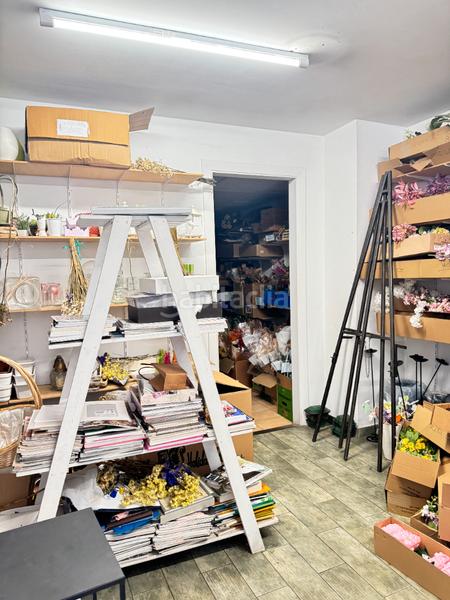 Foto a7442b74-fdce-4a91-b7cf-e9ddf08eade0. Miete geschäftsraum in calle josé cueto 48 in Centro Avilés