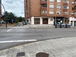 Locale commerciale in Calle Fernando Morán 22