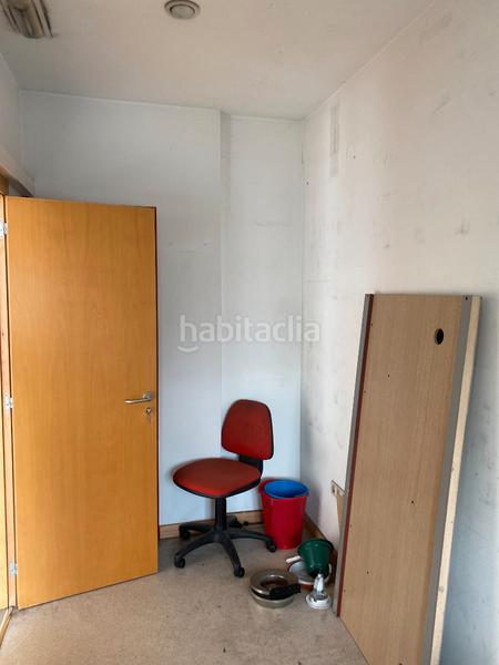 Foto 2cf1c3ef-8505-4dc7-85a3-fa3c093b1661. Rent business premise in calle fernando morán 22 in Avilés