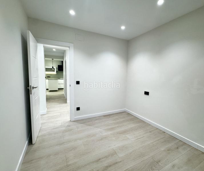 Foto 079276c2-35d9-4db0-ba9a-81f66e27a764. Etagenwohnung in calle cuba 10 in Centro Avilés