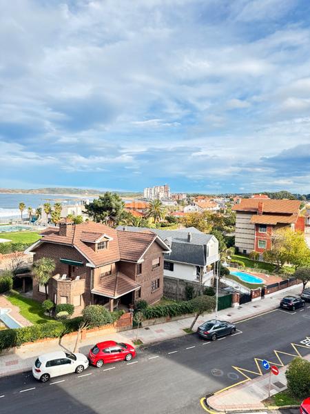 Foto 5603d976-7849-4902-9cf5-c6c128987277. Pis a calle alcalde luis treillard 25 a Salinas Castrillón