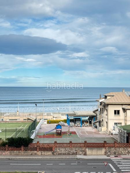 Foto 7b5427a3-c54e-4c57-b8e8-a36ddbf38a47. Pis a calle alcalde luis treillard 25 a Salinas Castrillón