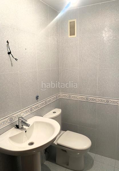 Foto 694e2631-d7ab-4206-a334-09c38f9354c3. Piso en calle de el balandro 16 piso en venta , zona del nodo . en Avilés