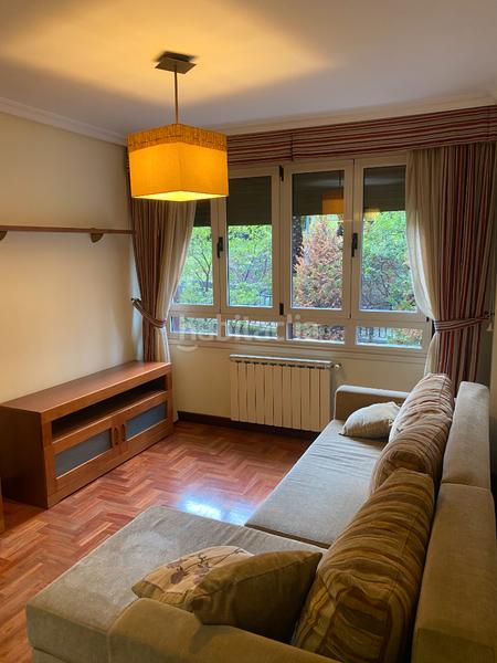 Foto f2775ae8-cb4d-4ae8-8932-cda7e837a507. Piso en calle de el balandro 16 piso en venta , zona del nodo . en Avilés