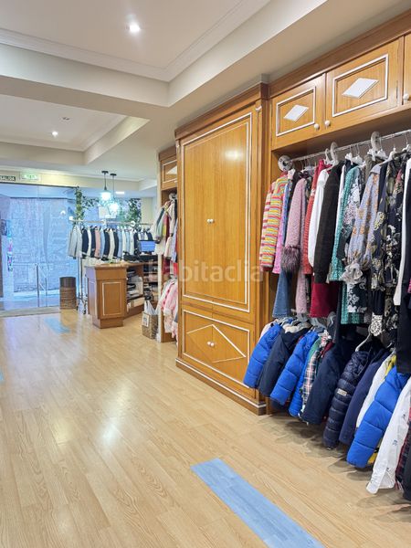 Foto 962c424b-8115-41aa-85c4-ac368a87f232. Local comercial a calle cabruñana 2 a Centro Avilés