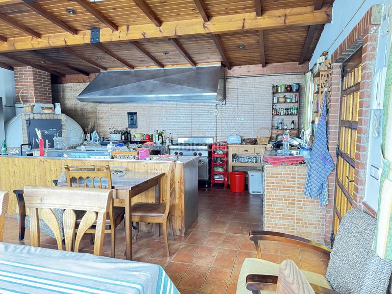 Foto d81e83ce-2701-4fbc-b8cb-e05a5148c6eb. Casa a n/a a Santa María del Mar - El Puerto Castrillón
