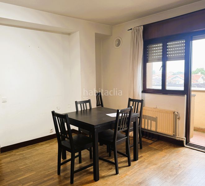 Foto 16a1612c-d071-4256-9f99-ad5b6d0d9509. Pis a calle alcalde luis treillard 2 a Salinas Castrillón