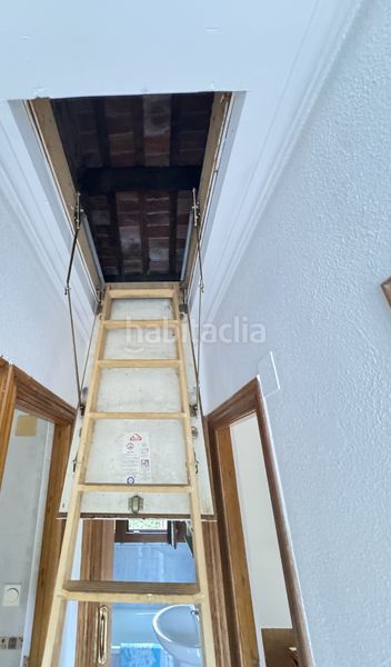 Foto 0ad93f83-dc43-45d5-ad15-2d75daf1ce85. Casa a lugar folleca 23 a Jardín de Cantos - El Nodo Avilés
