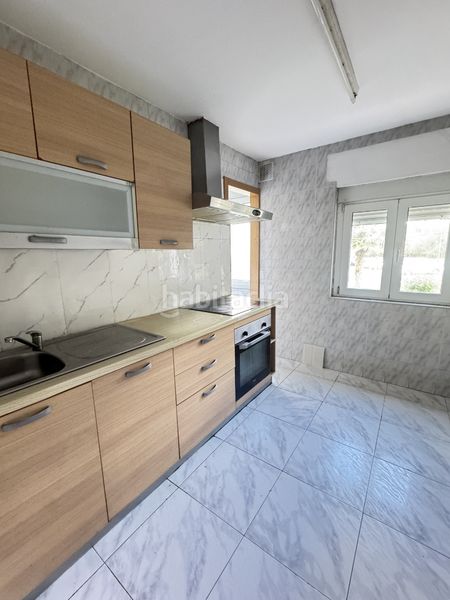 Foto 8562e3f4-ca0b-4790-8c88-711950ccbc01. Appartement dans calle fruela 15 dans Versalles Avilés