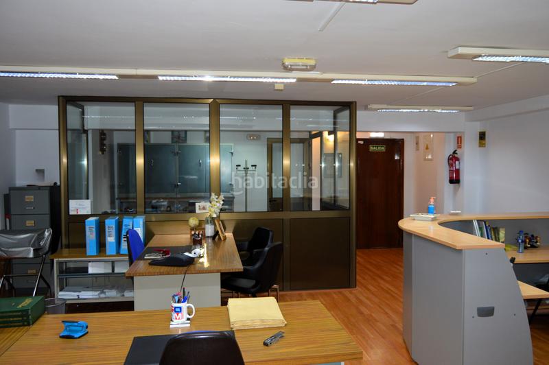 Foto 8ff3e4fd-b5ac-48f8-926c-ab6d9fa3fc8f. Oficina a francisco orejas 8 a Centro Avilés