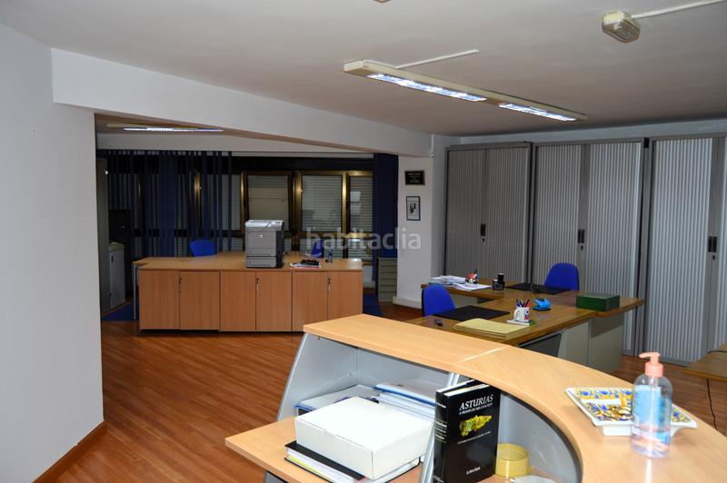 Foto cf681fef-baf8-41b0-9e53-32f94cd89ad4. Oficina a francisco orejas 8 a Centro Avilés