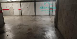 Aparcament cotxe a Poble Nou-Montiboli. Se vende parking