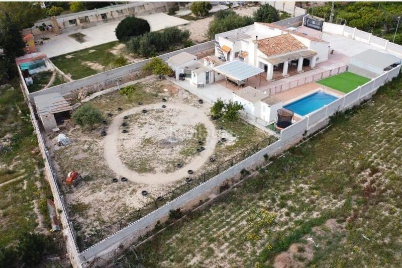 Foto d8332eba-7162-4d19-9953-02e86e0914af. Casa con piscina in El Secanet-Hacienda del Sol Vila Joiosa (la)
