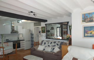 Maison jumelée à Centro Urbano. Se vende vivienda de 75 m2 con 1 habitacion en planta baja cerca