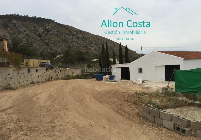 Foto 7f0b17e9-5d60-493f-9a84-fa65819f3d9f. Casa se vende chalet y local comercial en Orxeta