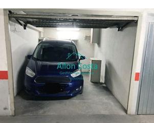 Aparcament cotxe a Centro Urbano. Se vende