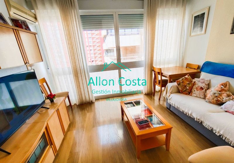 Foto f4e81278-a120-4829-b370-24757ac690cd. Apartament amb piscina a Rincón Alto Benidorm