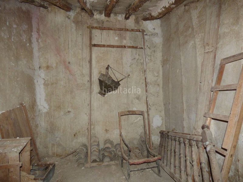 Foto 41dd8b43-c7f1-4a3c-9eef-209c11f9e064. Casa adossada a Relleu