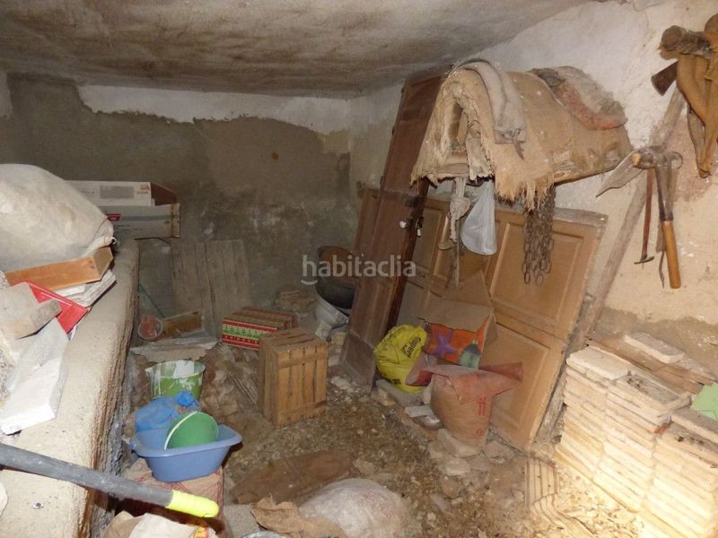 Foto 85ca91be-6bf7-4735-ba50-a1e40c3634f1. Casa adossada a Relleu