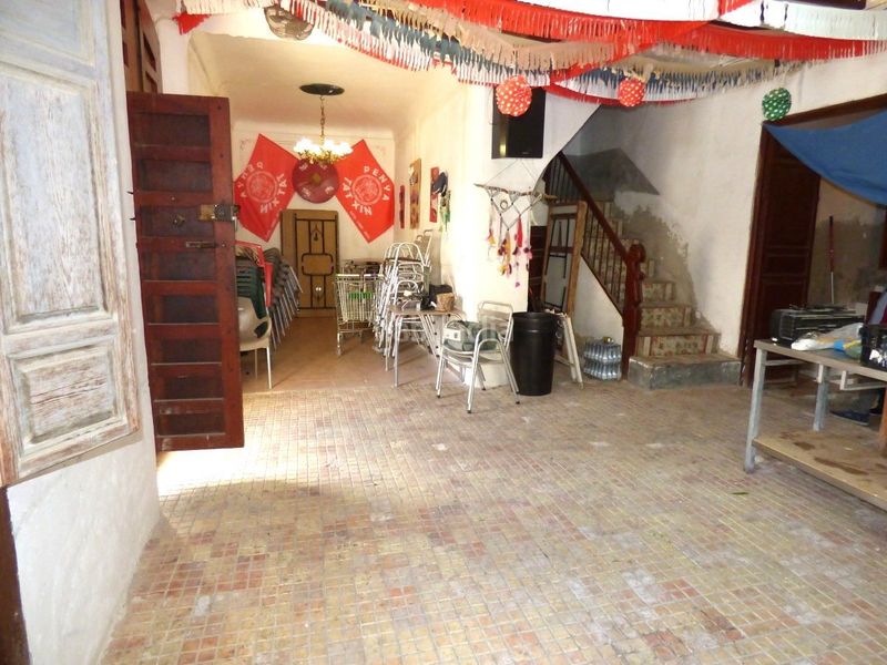 Foto 19f950d8-843d-494b-8686-97fc81ec742f. Casa adossada a Relleu