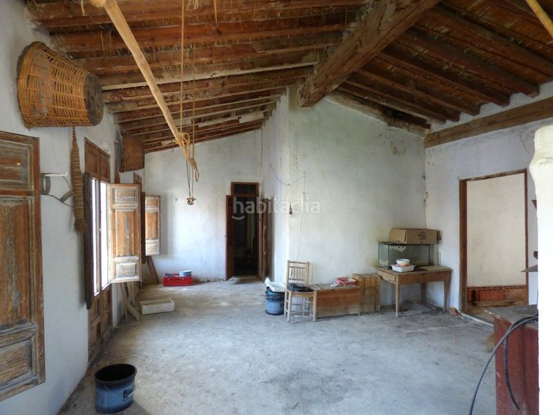 Foto 5cf1fc2d-8121-4f4b-ac1d-bd6595bfda5e. Casa adossada a Relleu