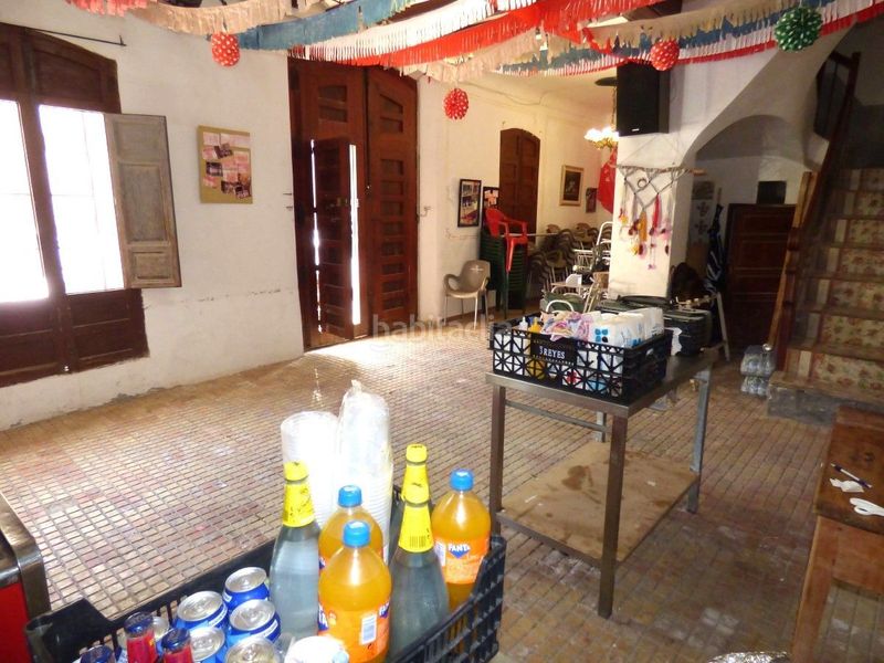 Foto 9ee3acc0-4ff5-4636-996a-a220d1fcfbcd. Casa adossada a Relleu