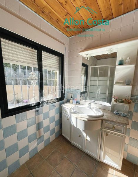 Foto 13dc1811-2d11-4c35-8025-83e10f72b1de. Casa amb piscina a Relleu