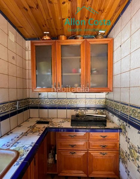 Foto ec098069-0d15-47a5-a0a6-2031fa13a3ac. Casa amb piscina a Relleu