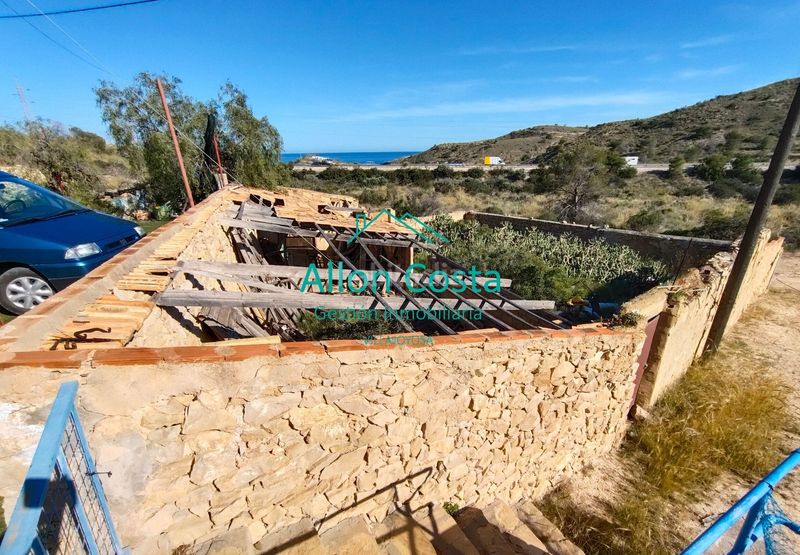 Foto 7265c6ad-64da-45b9-a228-b260760897ff. Masia a Pueblo Acantilado-Lanuza Campello (el)