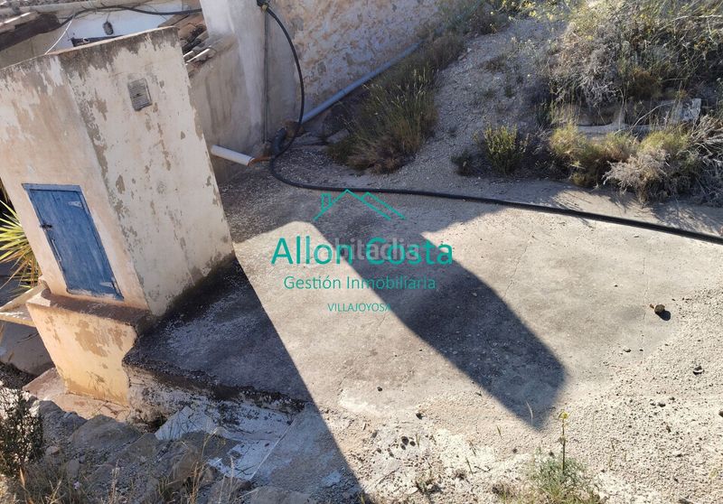 Foto c7a3ae1f-dde4-4eb6-8131-b5b73f4e039a. Masia a Pueblo Acantilado-Lanuza Campello (el)