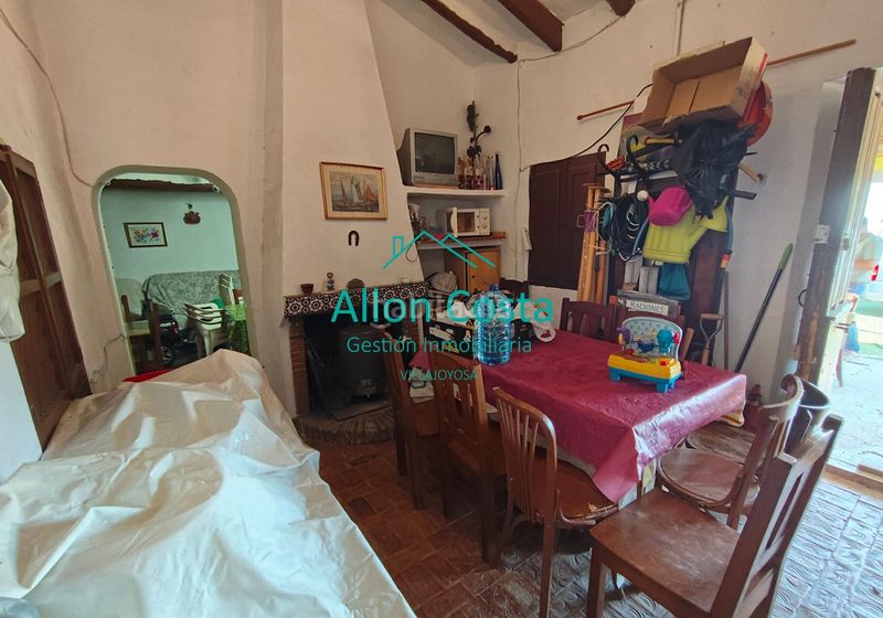 Foto cf9b5e83-22f8-420f-abc1-308461da1f83. Masia a Pueblo Acantilado-Lanuza Campello (el)