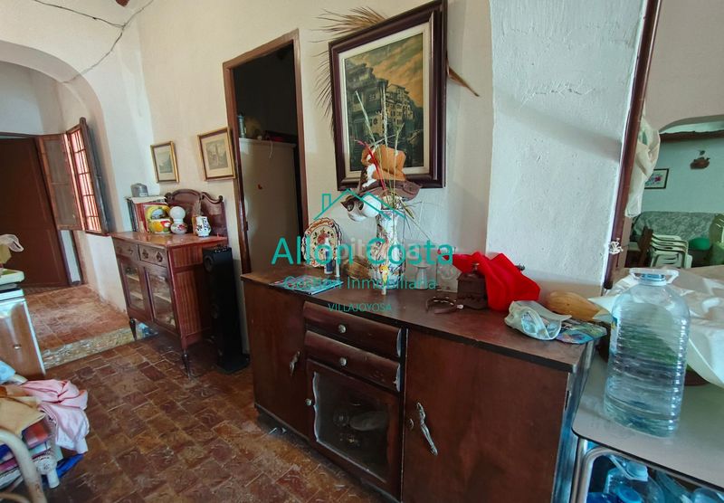 Foto e9a4ece2-6882-4132-a05c-a622e45221ff. Masia a Pueblo Acantilado-Lanuza Campello (el)
